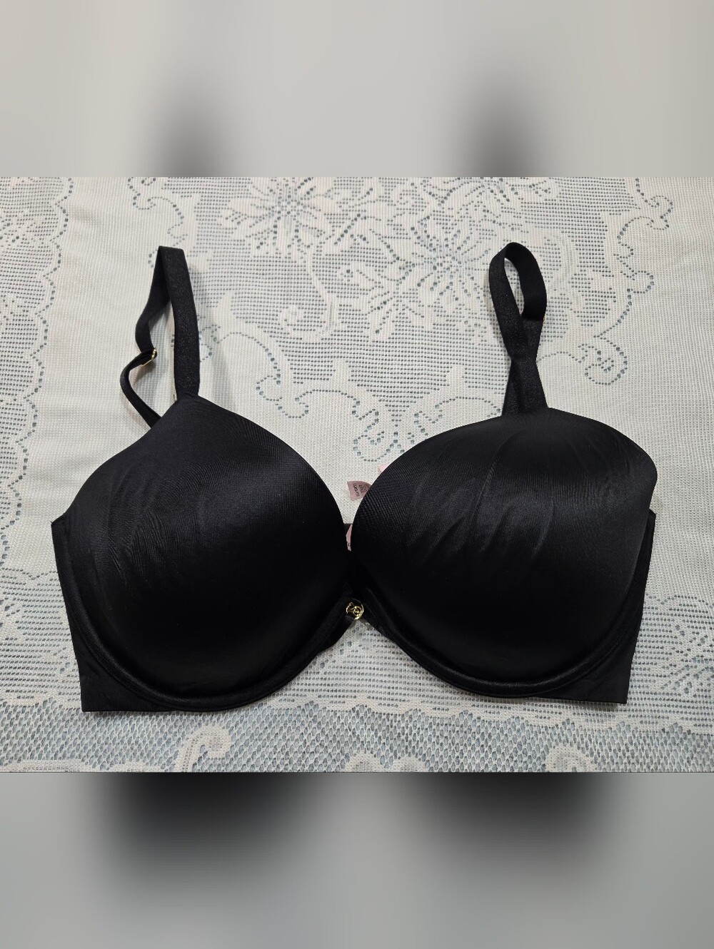 Victoria Secret  Black Bra Sz 34DDD Women